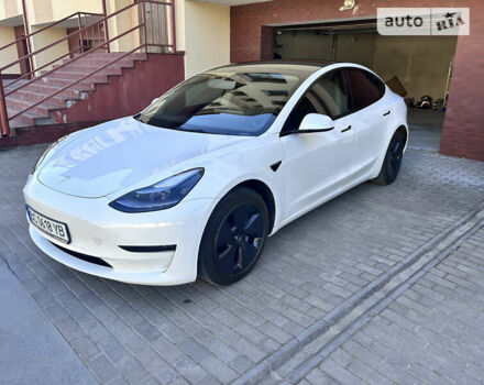 Білий Тесла Модель 3, об'ємом двигуна 0 л та пробігом 4 тис. км за 24500 $, фото 1 на Automoto.ua