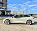 Білий Тесла Модель 3, об'ємом двигуна 0 л та пробігом 45 тис. км за 26300 $, фото 6 на Automoto.ua