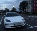 Білий Тесла Модель 3, об'ємом двигуна 0 л та пробігом 88 тис. км за 19700 $, фото 3 на Automoto.ua