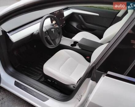 Тесла Модель 3 2022 у Вінниці на Automoto.ua Білий Тесла Модель 3, об'ємом двигуна 0 л та пробігом 26 тис. км за 23900 $, фото 16 на Automoto.ua