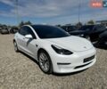 Белый Тесла Модель 3, объемом двигателя 0 л и пробегом 83 тыс. км за 21500 $, фото 1 на Automoto.ua
