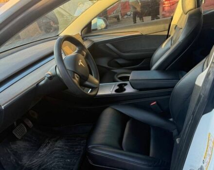 Білий Тесла Модель 3, об'ємом двигуна 0 л та пробігом 95 тис. км за 16800 $, фото 13 на Automoto.ua