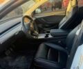 Білий Тесла Модель 3, об'ємом двигуна 0 л та пробігом 95 тис. км за 16800 $, фото 13 на Automoto.ua