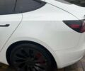 Белый Тесла Модель 3, объемом двигателя 0 л и пробегом 40 тыс. км за 25000 $, фото 21 на Automoto.ua