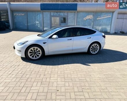 Білий Тесла Модель 3, об'ємом двигуна 0 л та пробігом 121 тис. км за 20500 $, фото 7 на Automoto.ua