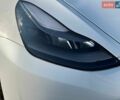 Белый Тесла Модель 3, объемом двигателя 0 л и пробегом 110 тыс. км за 24550 $, фото 18 на Automoto.ua