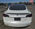 Белый Тесла Модель 3, объемом двигателя 0 л и пробегом 40 тыс. км за 12500 $, фото 4 на Automoto.ua