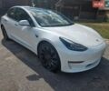 Білий Тесла Модель 3, об'ємом двигуна 0 л та пробігом 75 тис. км за 18500 $, фото 1 на Automoto.ua