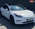 Білий Тесла Модель 3, об'ємом двигуна 0 л та пробігом 60 тис. км за 21500 $, фото 1 на Automoto.ua