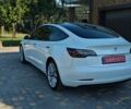Белый Тесла Модель 3, объемом двигателя 0 л и пробегом 95 тыс. км за 18700 $, фото 19 на Automoto.ua