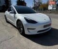 Белый Тесла Модель 3, объемом двигателя 0 л и пробегом 55 тыс. км за 22990 $, фото 2 на Automoto.ua