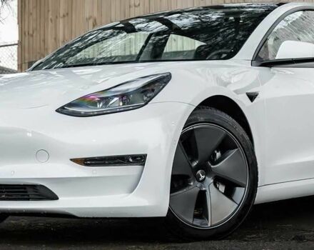 Белый Тесла Модель 3, объемом двигателя 0 л и пробегом 16 тыс. км за 19000 $, фото 1 на Automoto.ua