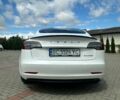 Белый Тесла Модель 3, объемом двигателя 0 л и пробегом 96 тыс. км за 22000 $, фото 9 на Automoto.ua