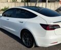 Білий Тесла Модель 3, об'ємом двигуна 0 л та пробігом 53 тис. км за 18500 $, фото 6 на Automoto.ua