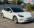 Білий Тесла Модель 3, об'ємом двигуна 0 л та пробігом 117 тис. км за 21300 $, фото 1 на Automoto.ua