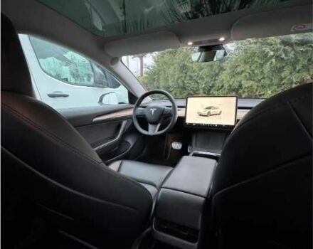 Тесла Модель 3 2022 в Киеве на Automoto.ua Белый Тесла Модель 3, объемом двигателя 0 л и пробегом 76 тыс. км за 12700 $, фото 8 на Automoto.ua