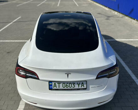 Білий Тесла Модель 3, об'ємом двигуна 0 л та пробігом 12 тис. км за 24900 $, фото 3 на Automoto.ua