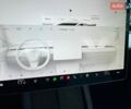 Белый Тесла Модель 3, объемом двигателя 0 л и пробегом 64 тыс. км за 21999 $, фото 10 на Automoto.ua