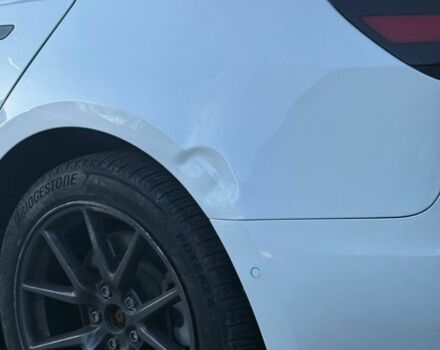 Білий Тесла Модель 3, об'ємом двигуна 0 л та пробігом 95 тис. км за 16800 $, фото 7 на Automoto.ua