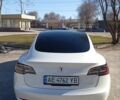 Белый Тесла Модель 3, объемом двигателя 0 л и пробегом 56 тыс. км за 22190 $, фото 4 на Automoto.ua