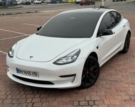 Білий Тесла Модель 3, об'ємом двигуна 0 л та пробігом 31 тис. км за 20900 $, фото 3 на Automoto.ua
