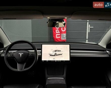 Білий Тесла Модель 3, об'ємом двигуна 0 л та пробігом 117 тис. км за 20999 $, фото 16 на Automoto.ua