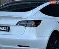 Белый Тесла Модель 3, объемом двигателя 0 л и пробегом 90 тыс. км за 20900 $, фото 21 на Automoto.ua