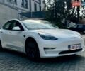 Белый Тесла Модель 3, объемом двигателя 0 л и пробегом 34 тыс. км за 21500 $, фото 3 на Automoto.ua