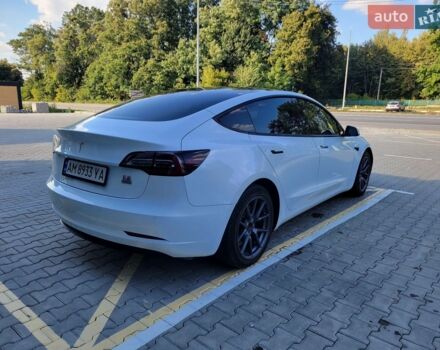 Білий Тесла Модель 3, об'ємом двигуна 0 л та пробігом 111 тис. км за 20500 $, фото 4 на Automoto.ua