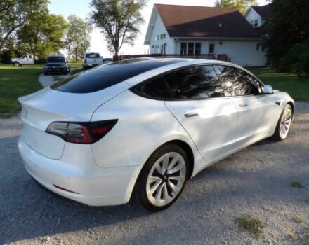 Белый Тесла Модель 3, объемом двигателя 0 л и пробегом 23 тыс. км за 18200 $, фото 3 на Automoto.ua