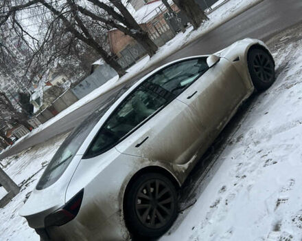 Белый Тесла Модель 3, объемом двигателя 0 л и пробегом 22 тыс. км за 16100 $, фото 2 на Automoto.ua