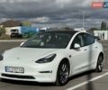 Білий Тесла Модель 3, об'ємом двигуна 0 л та пробігом 77 тис. км за 16900 $, фото 17 на Automoto.ua