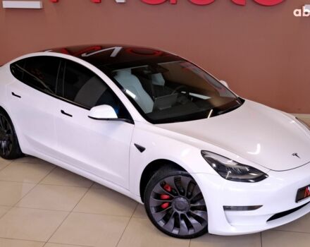 Белый Тесла Модель 3, объемом двигателя 0 л и пробегом 60 тыс. км за 22900 $, фото 3 на Automoto.ua