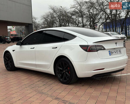 Белый Тесла Модель 3, объемом двигателя 0 л и пробегом 31 тыс. км за 20900 $, фото 12 на Automoto.ua