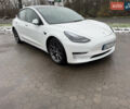 Білий Тесла Модель 3, об'ємом двигуна 0 л та пробігом 110 тис. км за 16900 $, фото 6 на Automoto.ua