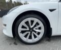 Білий Тесла Модель 3, об'ємом двигуна 0 л та пробігом 43 тис. км за 20850 $, фото 6 на Automoto.ua