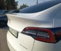 Білий Тесла Модель 3, об'ємом двигуна 0 л та пробігом 61 тис. км за 25000 $, фото 12 на Automoto.ua