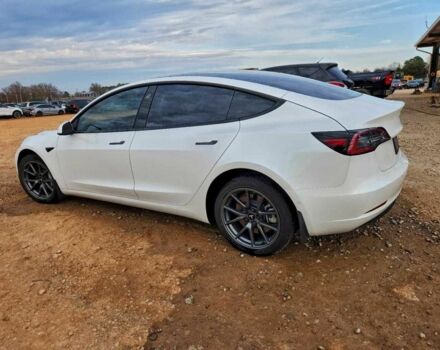 Белый Тесла Модель 3, объемом двигателя 0 л и пробегом 107 тыс. км за 6000 $, фото 1 на Automoto.ua