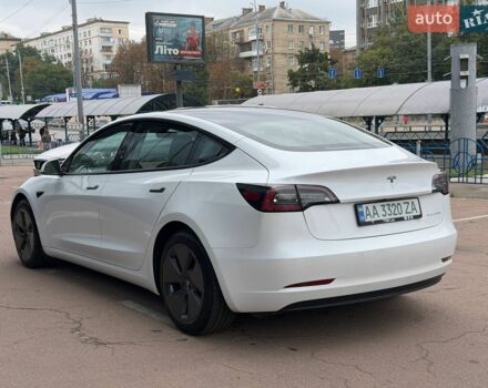 Белый Тесла Модель 3, объемом двигателя 0 л и пробегом 72 тыс. км за 19900 $, фото 4 на Automoto.ua