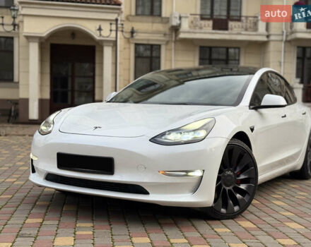 Белый Тесла Модель 3, объемом двигателя 0 л и пробегом 60 тыс. км за 22900 $, фото 36 на Automoto.ua
