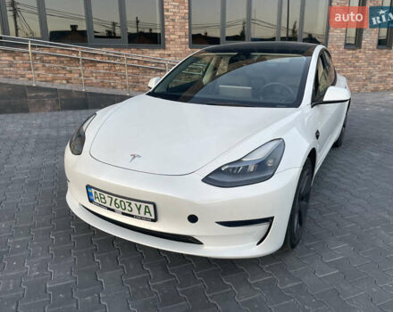 Білий Тесла Модель 3, об'ємом двигуна 0 л та пробігом 142 тис. км за 18200 $, фото 1 на Automoto.ua