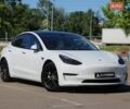 Білий Тесла Модель 3, об'ємом двигуна 0 л та пробігом 69 тис. км за 25500 $, фото 1 на Automoto.ua