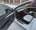 Білий Тесла Модель 3, об'ємом двигуна 0 л та пробігом 96 тис. км за 18500 $, фото 9 на Automoto.ua