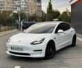 Белый Тесла Модель 3, объемом двигателя 0 л и пробегом 70 тыс. км за 21800 $, фото 2 на Automoto.ua