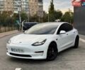 Белый Тесла Модель 3, объемом двигателя 0 л и пробегом 70 тыс. км за 22600 $, фото 5 на Automoto.ua