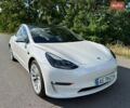 Білий Тесла Модель 3, об'ємом двигуна 0 л та пробігом 64 тис. км за 22500 $, фото 2 на Automoto.ua