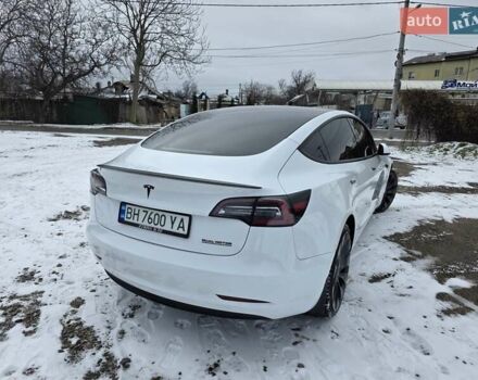 Белый Тесла Модель 3, объемом двигателя 0 л и пробегом 46 тыс. км за 24800 $, фото 8 на Automoto.ua