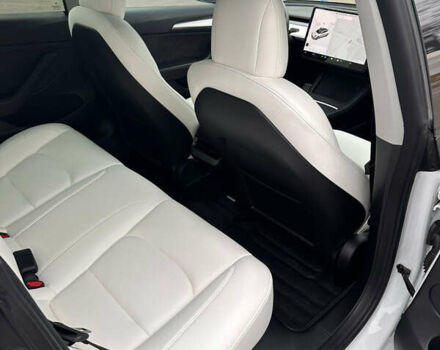 Белый Тесла Модель 3, объемом двигателя 0 л и пробегом 81 тыс. км за 21000 $, фото 16 на Automoto.ua