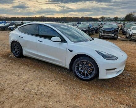 Белый Тесла Модель 3, объемом двигателя 0 л и пробегом 107 тыс. км за 6000 $, фото 3 на Automoto.ua