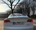 Белый Тесла Модель 3, объемом двигателя 0 л и пробегом 94 тыс. км за 21800 $, фото 16 на Automoto.ua